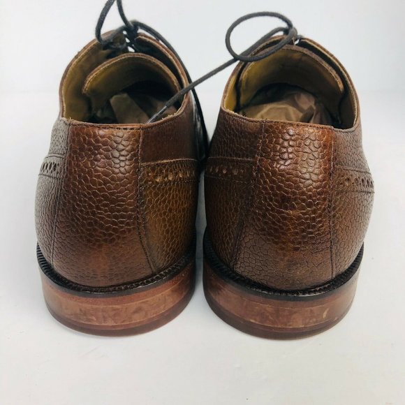 Cole Haan Carter Wing Tip Brown Grain Leather shoe main image 4